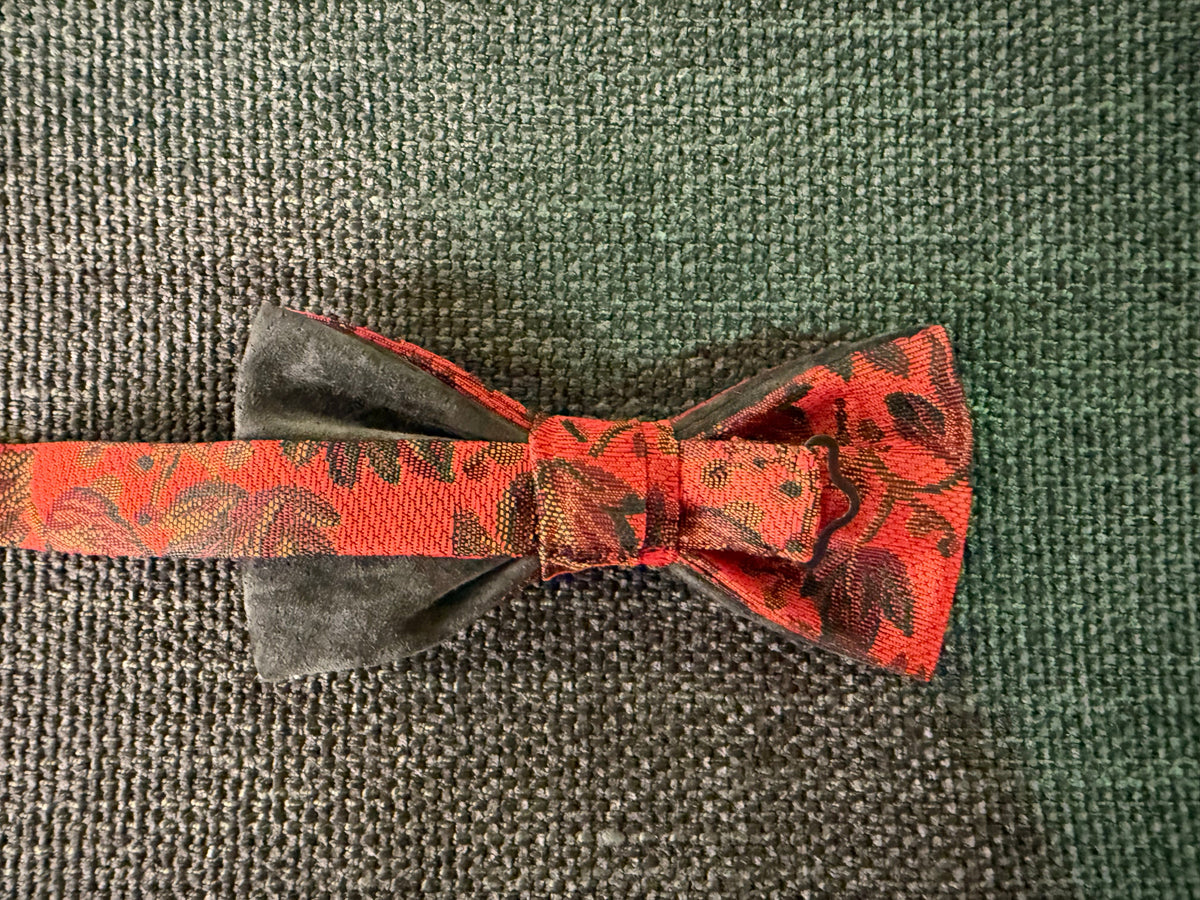 Olive Suede Autumnal Leaves Bow Tie on Adjustable Strap